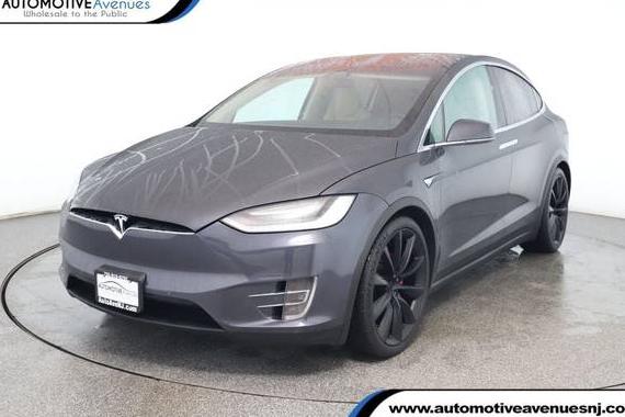 TESLA MODEL X 2017 5YJXCBE4XHF055825 image